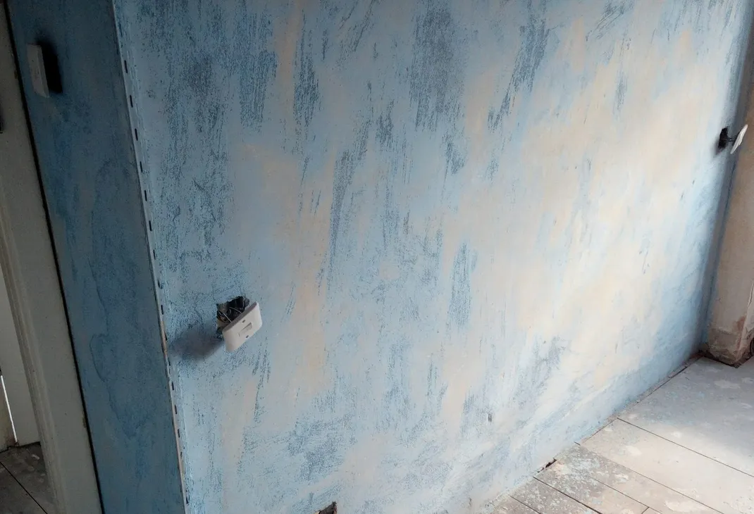 Bedroom makeover wall plastering