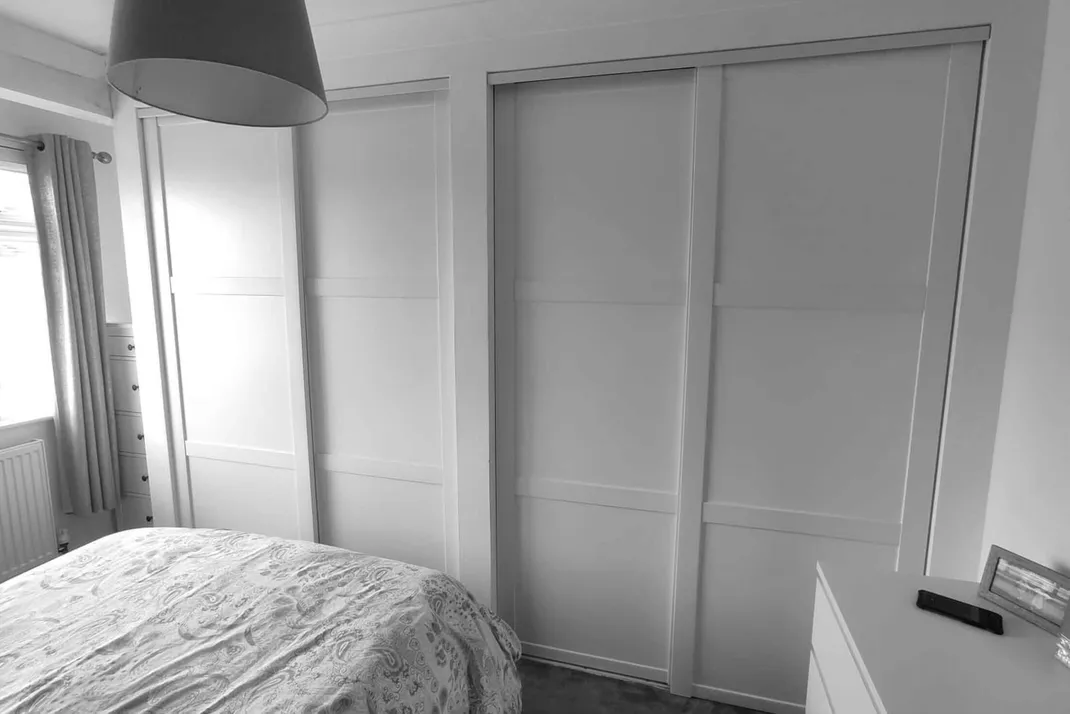 Built in bedroom wardrobe project
