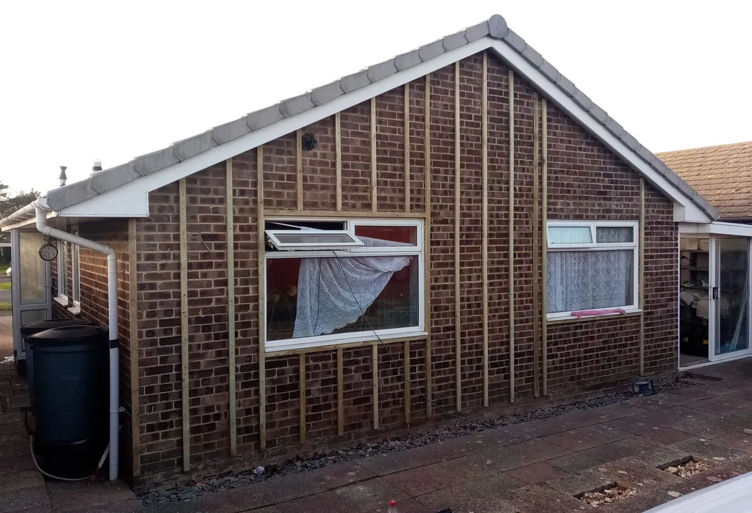 Bungalow cladding preparation work