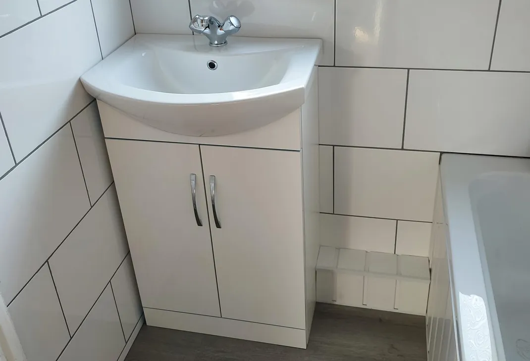 New bathroom cabinet
