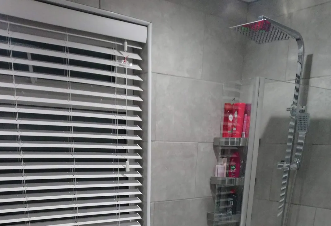 New bathroom shower