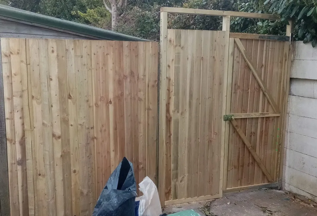 New installed garden gate
